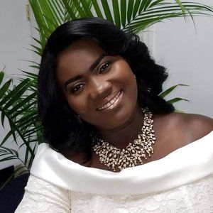 Meet your Posher, Maryqueen